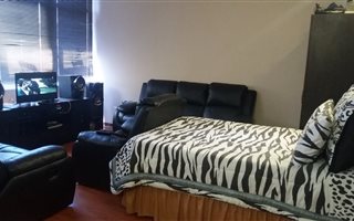 1 Bedroom Flat in Johannesburg Central and CBD