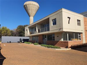 12435 m² Industrial space in Randjesfontein