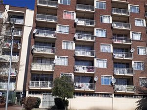 2 Bed House in Vereeniging Central