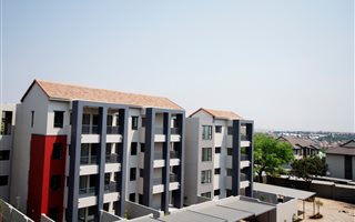 3 Bedroom Apartment in Lonehill