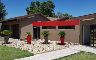 4 Bedroom House in Leandra