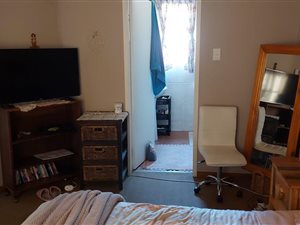 2 Bed Townhouse in Die Hoewes