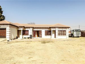 2 Bed House in Riamarpark