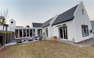 3 Bedroom House in Willaway