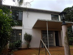 3 Bed Apartment in Woodlands