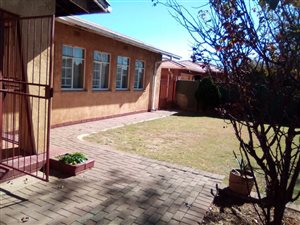 4 Bed House in Vanderbijlpark CW5