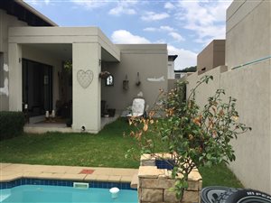 3 Bedroom House in Jackal Creek Golf Estate