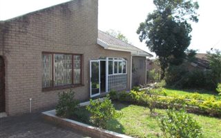 5 Bedroom House in Gamalakhe A