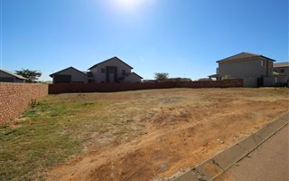 662 m² Land available in The Meadows at Hazeldean