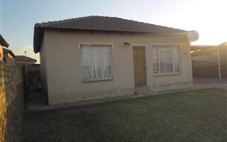 2 Bedroom House in Duvha Park