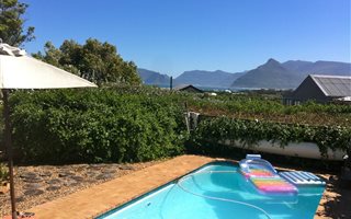 2 Bedroom House in Kommetjie