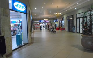 105 m² Retail Space in Waterfall