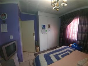 3 Bedroom House in Olievenhoutbosch