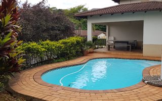 3 Bedroom Simplex in La Lucia