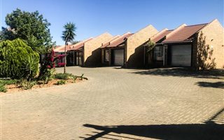 2 Bedroom Townhouse in Fauna
