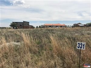 888 m² Land available in Bronkhorstbaai