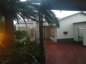 4 Bed House in Erasmia