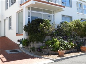 2 Bedroom Flat in Simons Town