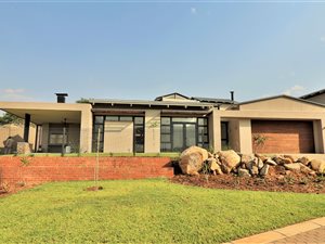 3 Bed House in Sonheuwel