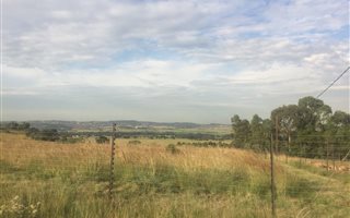 11 ha Farmland in Eye of Africa