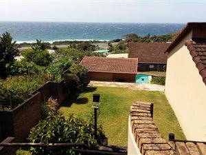 3 Bed Townhouse in Pumula