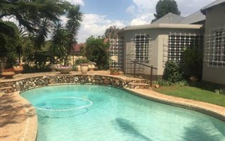 5 Bedroom House in Bardene