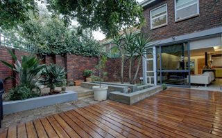 3 Bedroom Duplex in Garsfontein