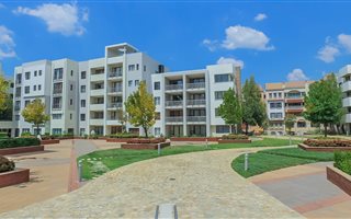 2 Bedroom Apartment in Bedford Gardens