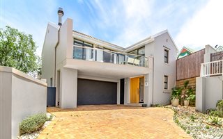 4 Bedroom Townhouse in Oude Westhof