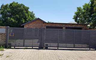 3 Bedroom House in Moregloed
