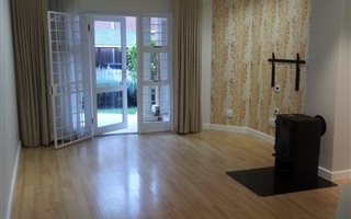 3 Bedroom Townhouse in Melrose