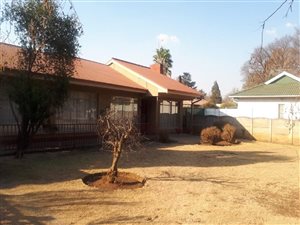 3 Bed House in Three Rivers
