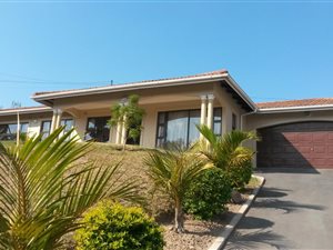 4 Bed House in Pinelands