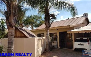 3 Bedroom Townhouse in Dal Fouche