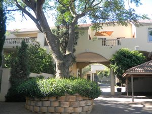 1 Bedroom Apartment in Benmore Gardens