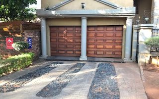 4 Bedroom House in Garsfontein