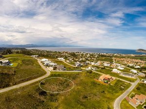 1034 m² Land available in Whale Rock