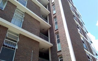 2 Bedroom Apartment in Sunnyside