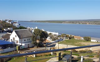 4 Bedroom House in Witsand