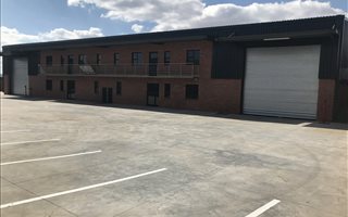 1580 m² Industrial space in Willow Park Manor