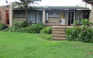 4 ha Farm in Walkers Fruit Farms