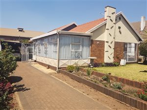 4 Bed House in Meredale