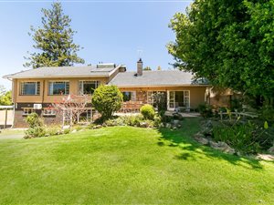 4 Bed House in Victory Park