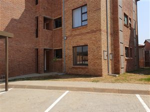 2 Bed Apartment in Wilgeheuwel
