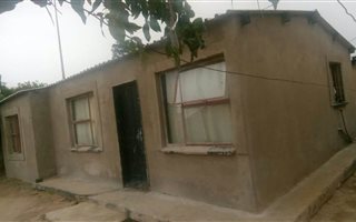 2 Bedroom House in Daveyton
