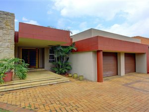 3 Bed House in Franklin Roosevelt Park