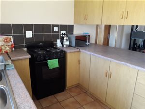 2 Bedroom Townhouse in Roylglen Gardens