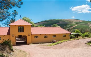 4 Bedroom House in Sir Lowrys Pass