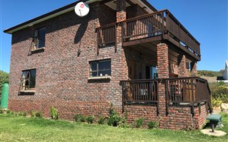 3 Bedroom House in Klein Brak River