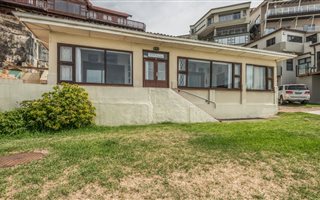 3 Bedroom House in Herolds Bay